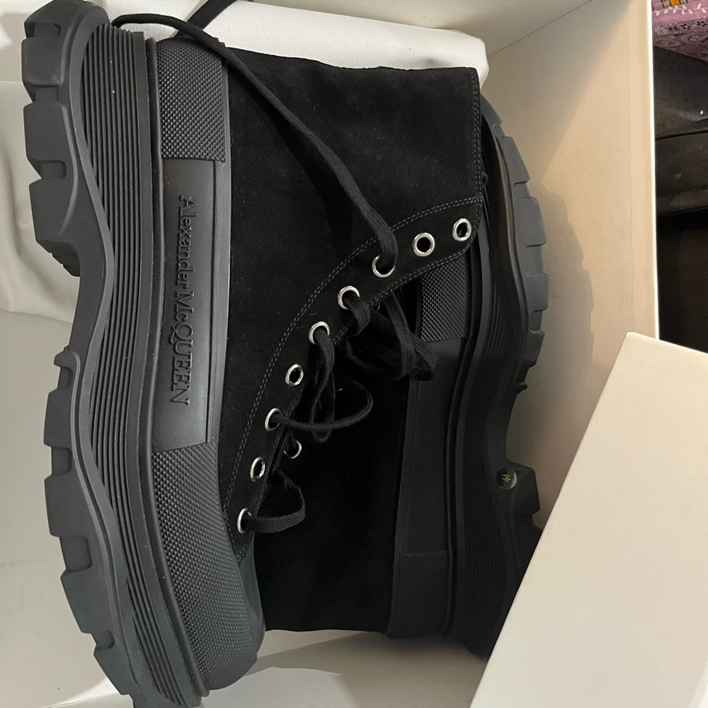 Black mens Alexander McQueen